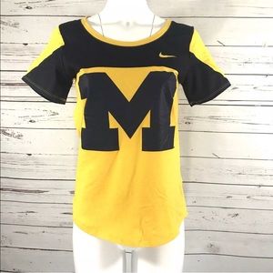 Michigan football shirt by the Nike tee sz M